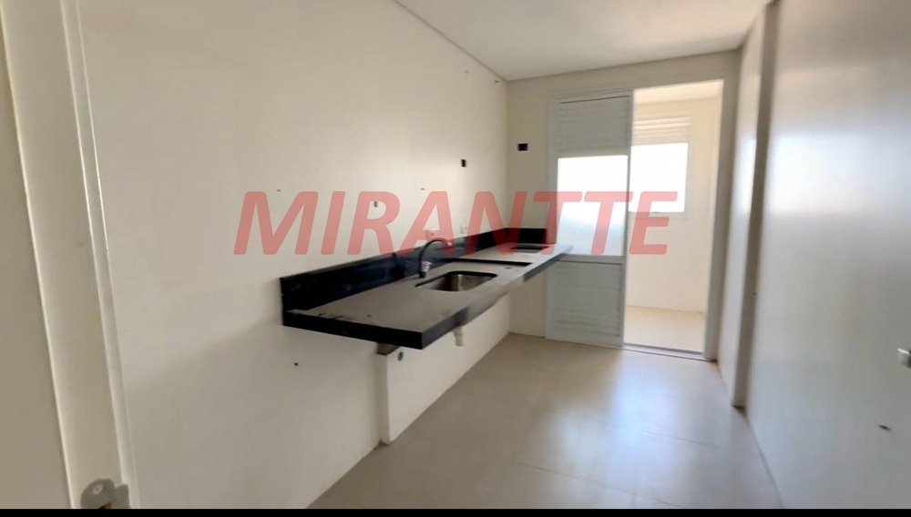 Cobertura de 178m² com 3 quartos em Água Fria