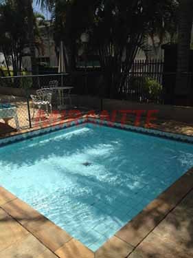 Apartamento de 60m² com 2 quartos em Limão