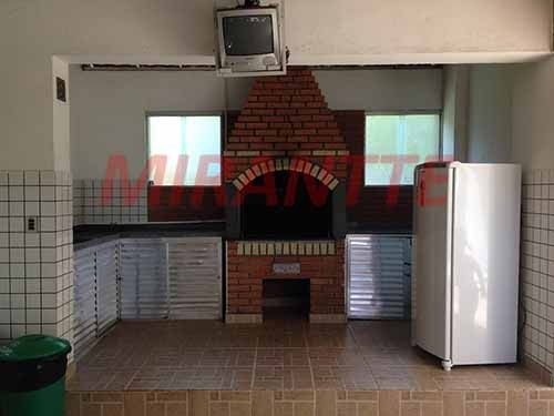 Apartamento de 60m² com 2 quartos em Limão
