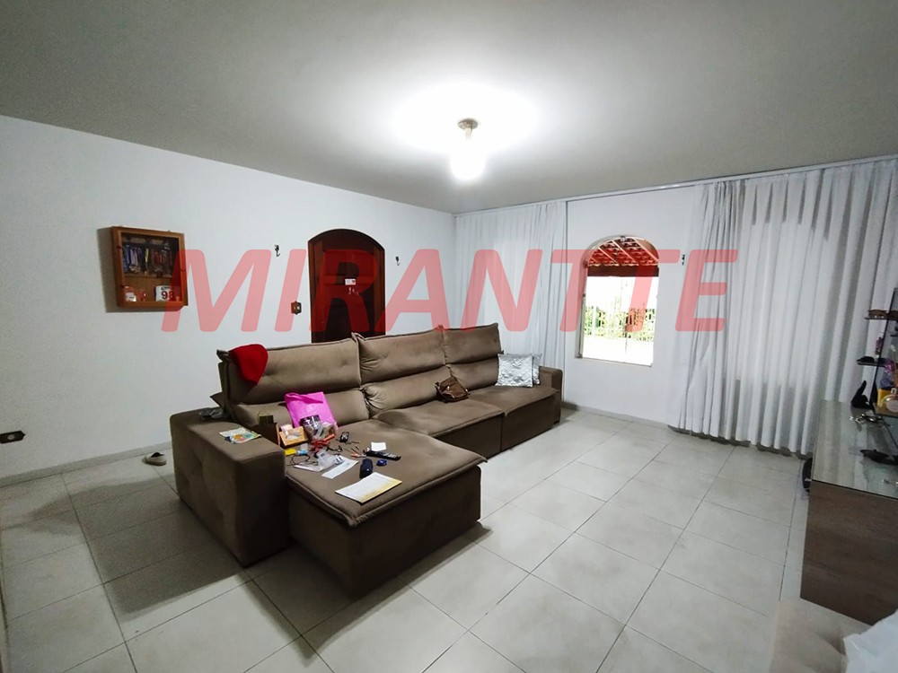 Sobrado de 180m² com 3 quartos em Jaçana