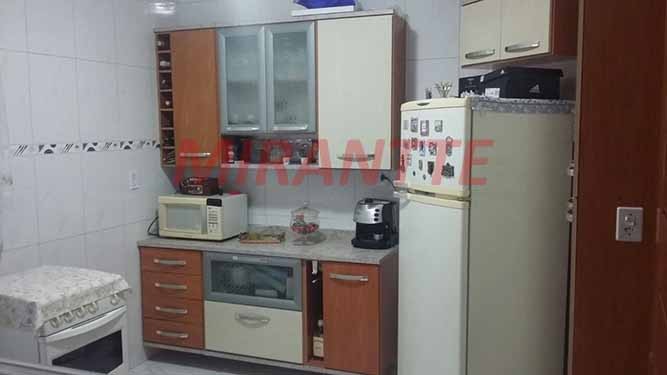 Sobrado de 136m² com 3 quartos em Vila Galvão