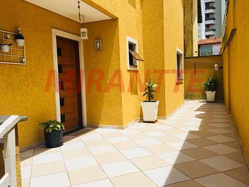 Sobrado de 136m² com 3 quartos em Vila Galvão