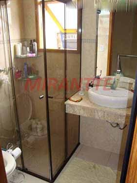 Sobrado de 136m² com 3 quartos em Vila Galvão