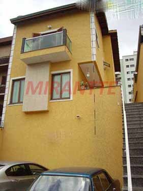 Sobrado de 136m² com 3 quartos em Vila Galvão