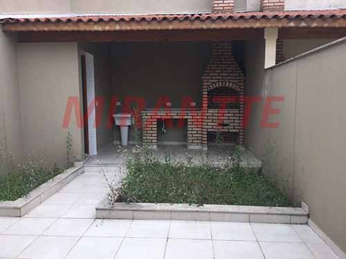 Casa terrea de 130m² com 3 quartos em Vila Nivi