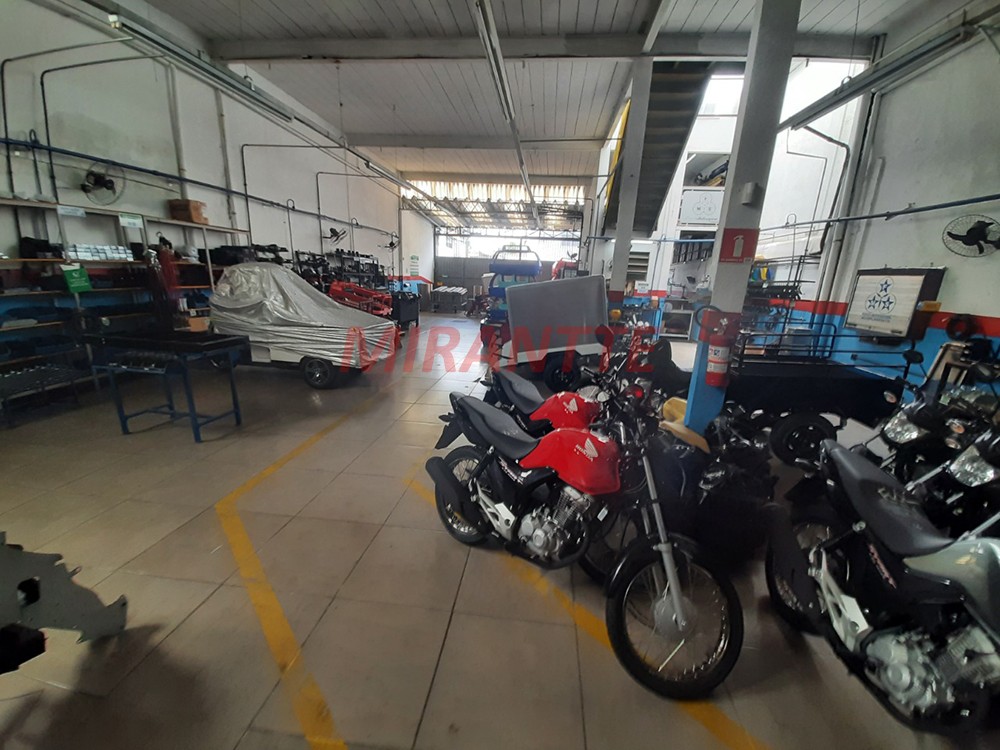 Galpao de 330m² em Limão