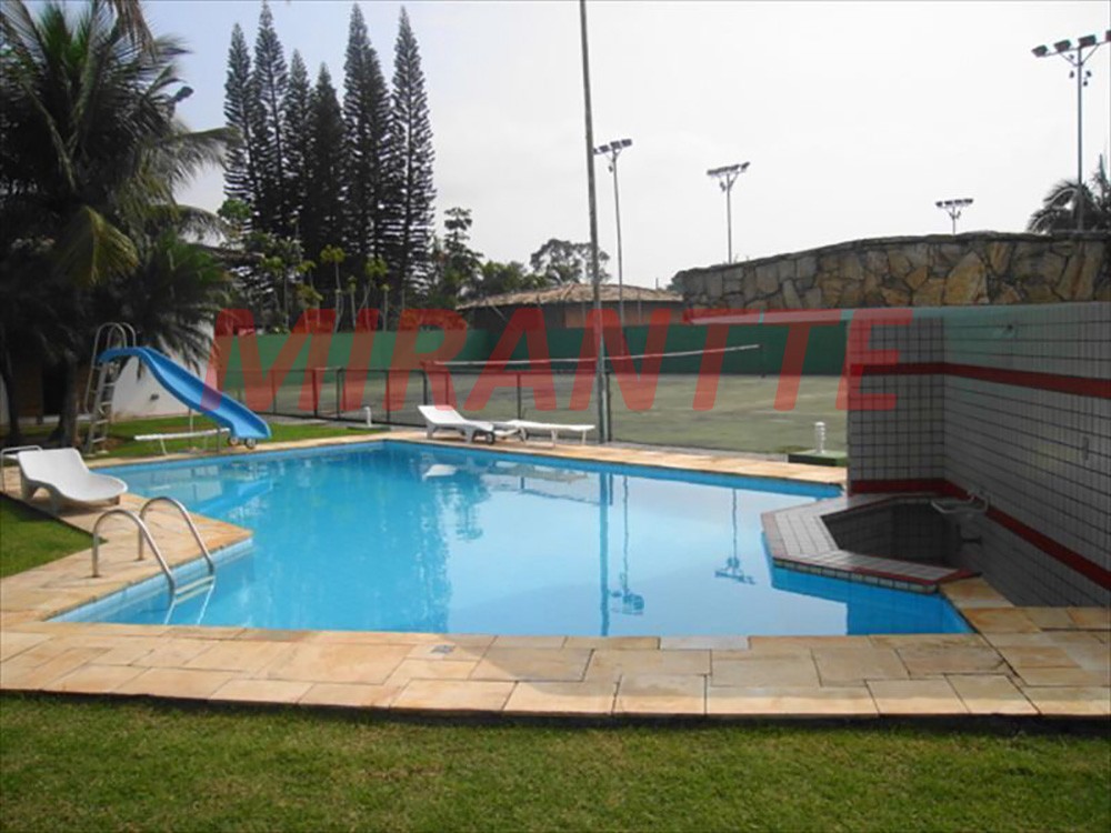 Sobrado de 1200m² com 5 quartos em Acapulco