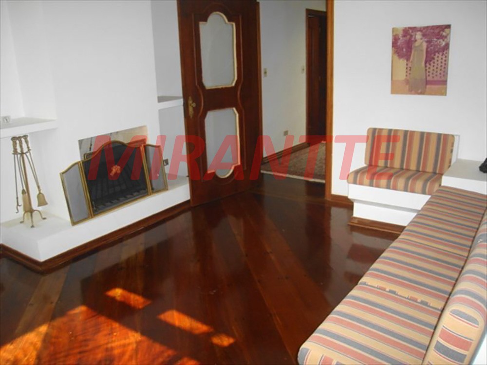 Sobrado de 1200m² com 5 quartos em Acapulco