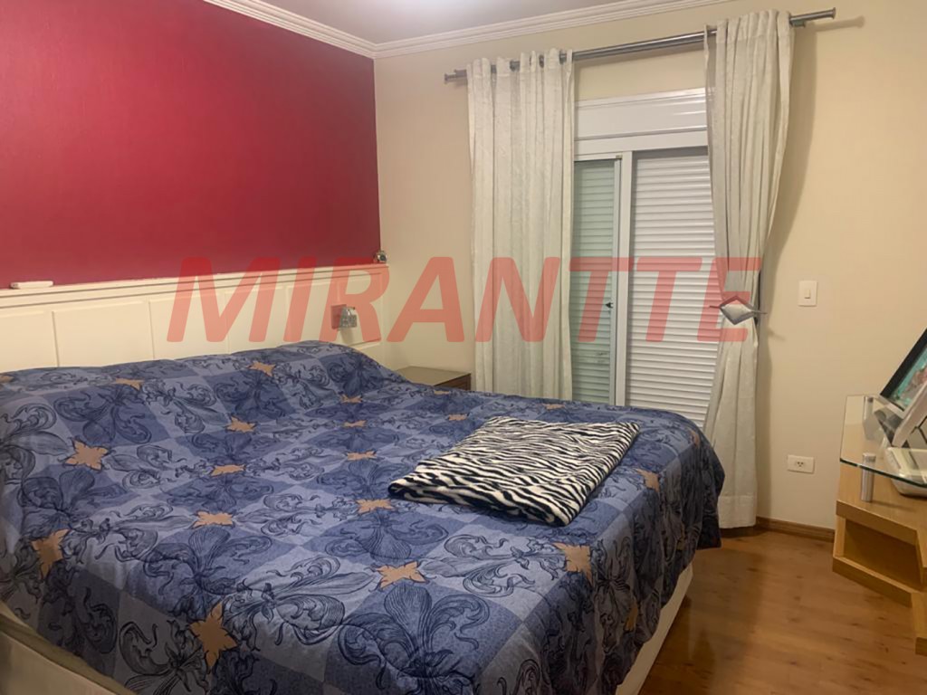 Apartamento de 150m² com 3 quartos em Água Fria