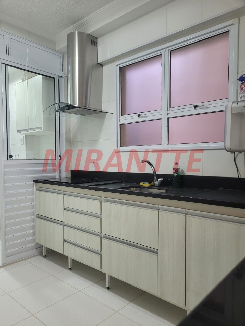 Apartamento de 58m² com 2 quartos em Parada Inglesa