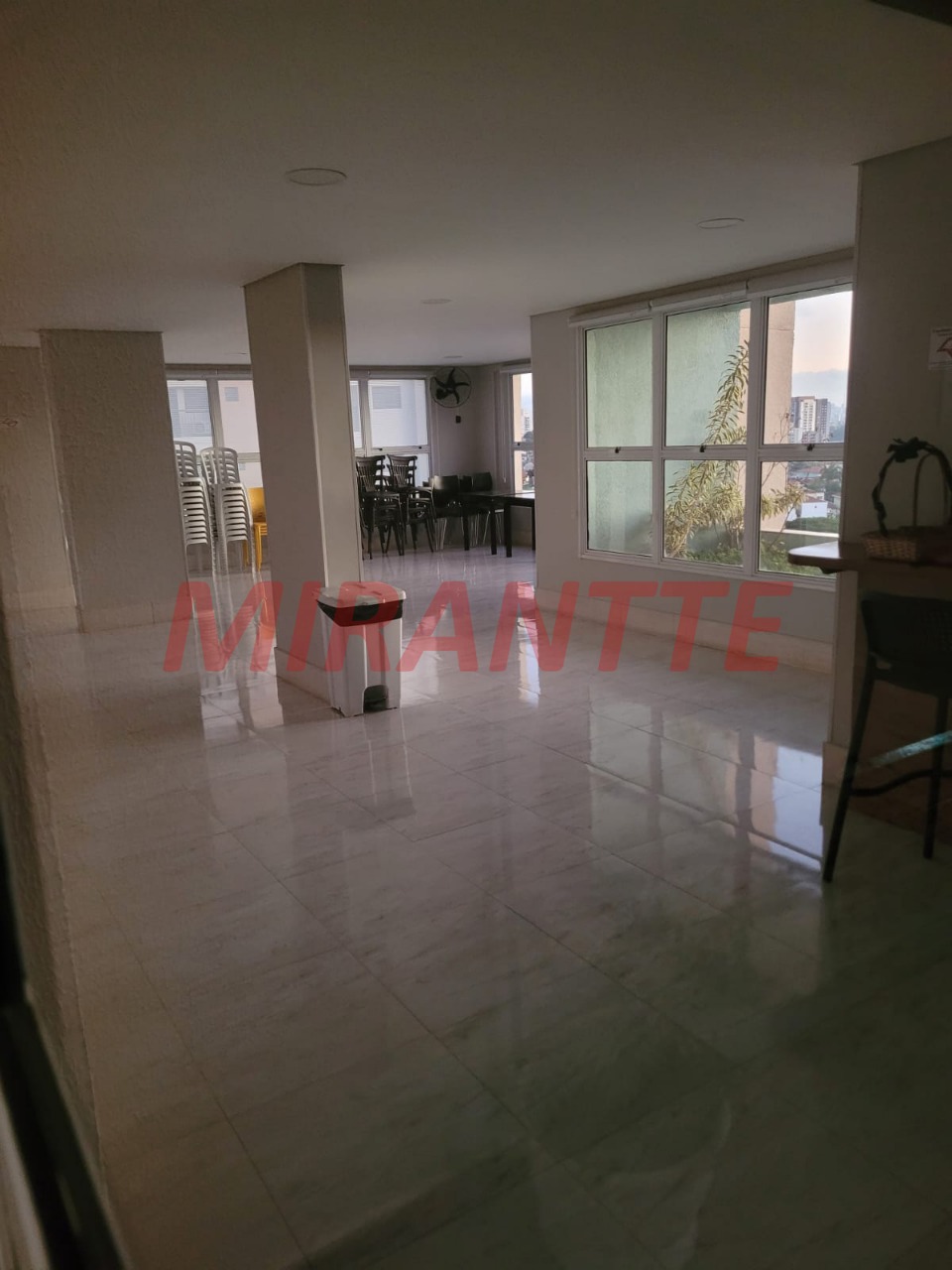 Apartamento de 58m² com 2 quartos em Parada Inglesa