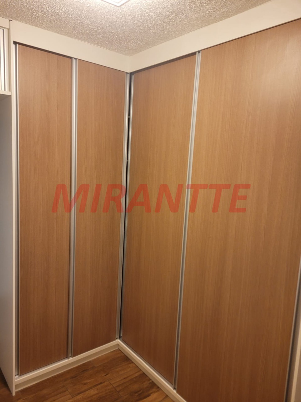 Apartamento de 58m² com 2 quartos em Parada Inglesa