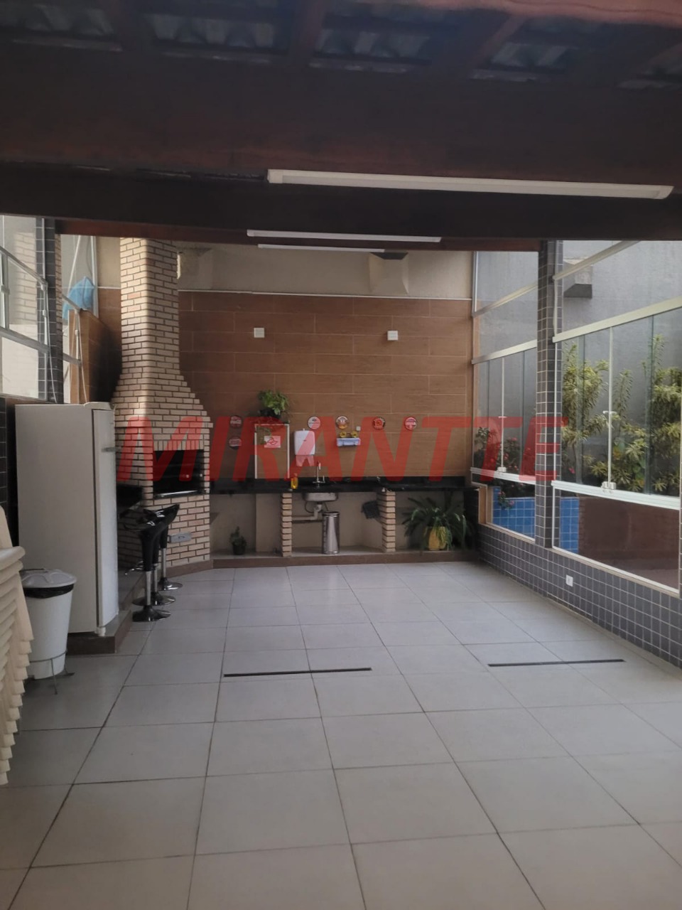 Apartamento de 58m² com 2 quartos em Parada Inglesa