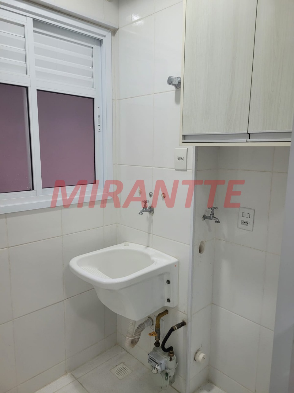 Apartamento de 58m² com 2 quartos em Parada Inglesa