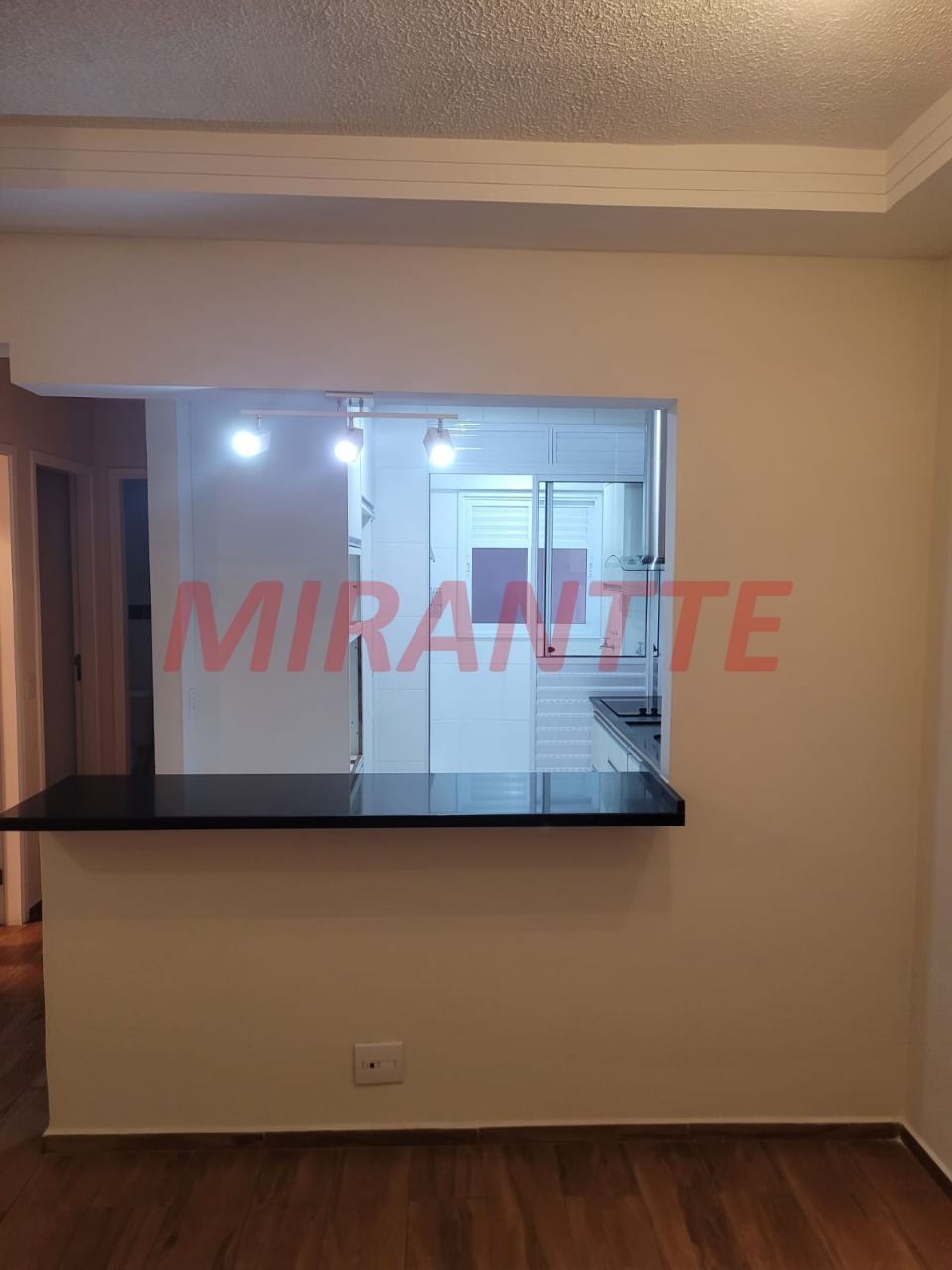 Apartamento de 58m² com 2 quartos em Parada Inglesa