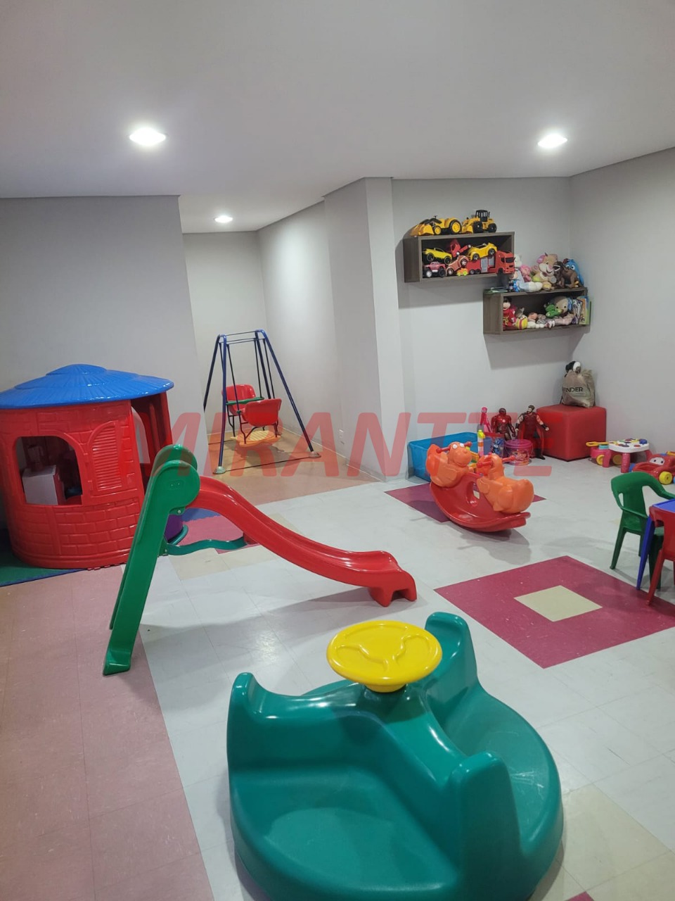 Apartamento de 58m² com 2 quartos em Parada Inglesa