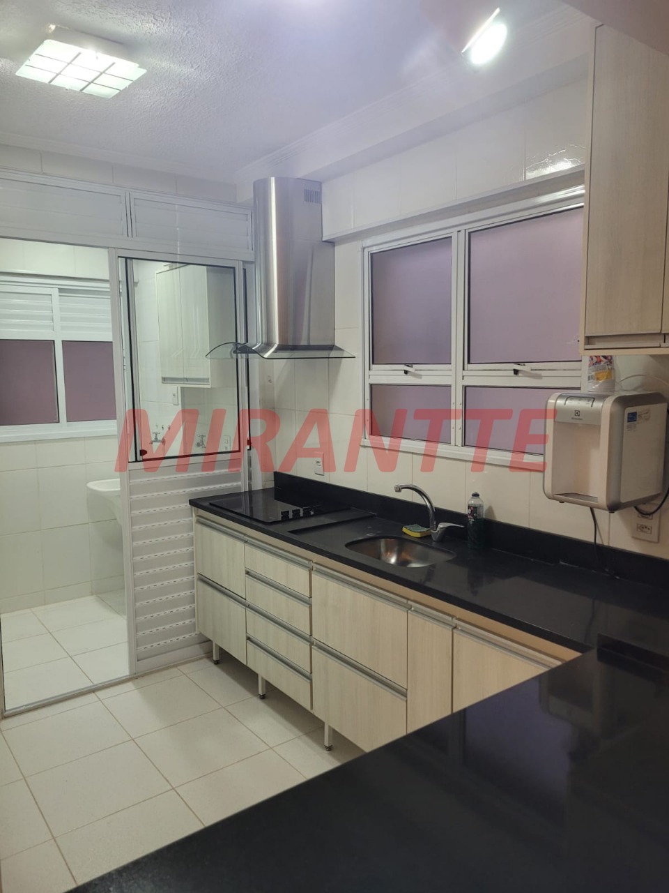 Apartamento de 58m² com 2 quartos em Parada Inglesa