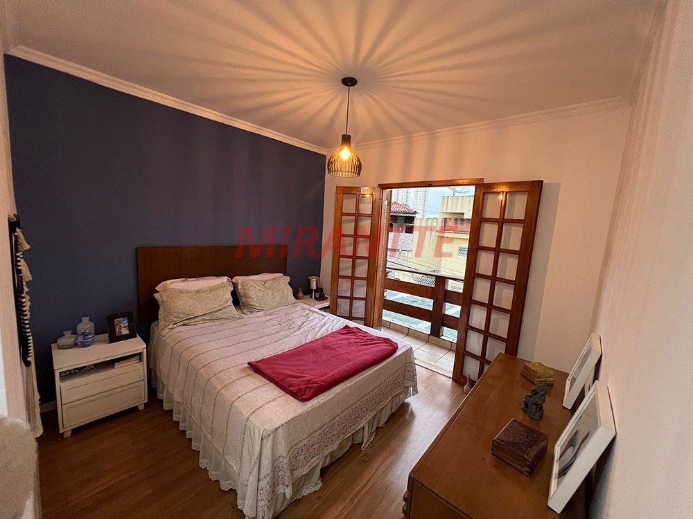 Sobrado de 196m² com 3 quartos em Parque Mandaqui