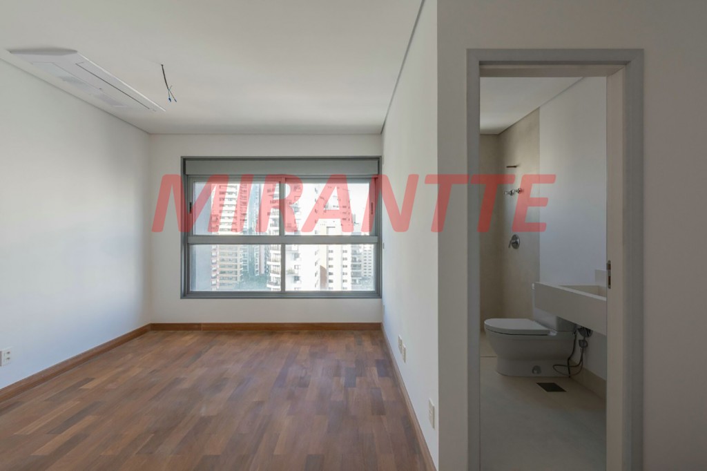 Apartamento de 374m² com 4 quartos em Tatuapé