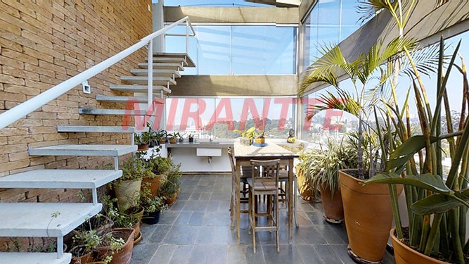 Apartamento de 247m² com 3 quartos em Real Parque