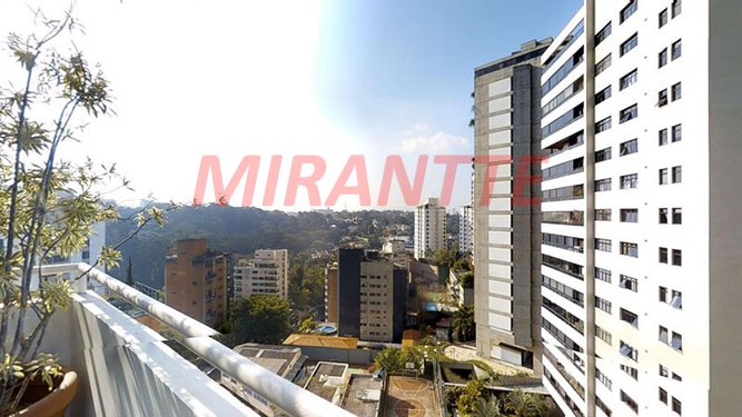 Apartamento de 247m² com 3 quartos em Real Parque