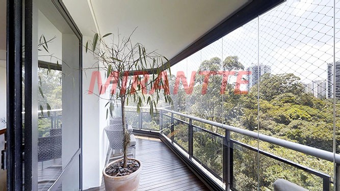 Apartamento de 377m² com 3 quartos em Alto da Boa Vista