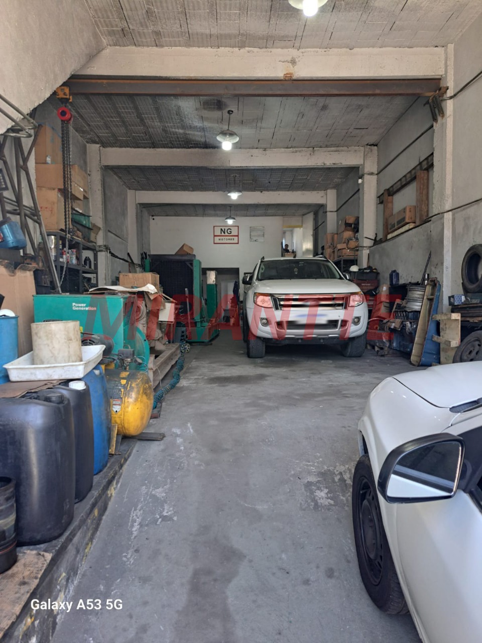 Comercial de 300m² em Casa Verde