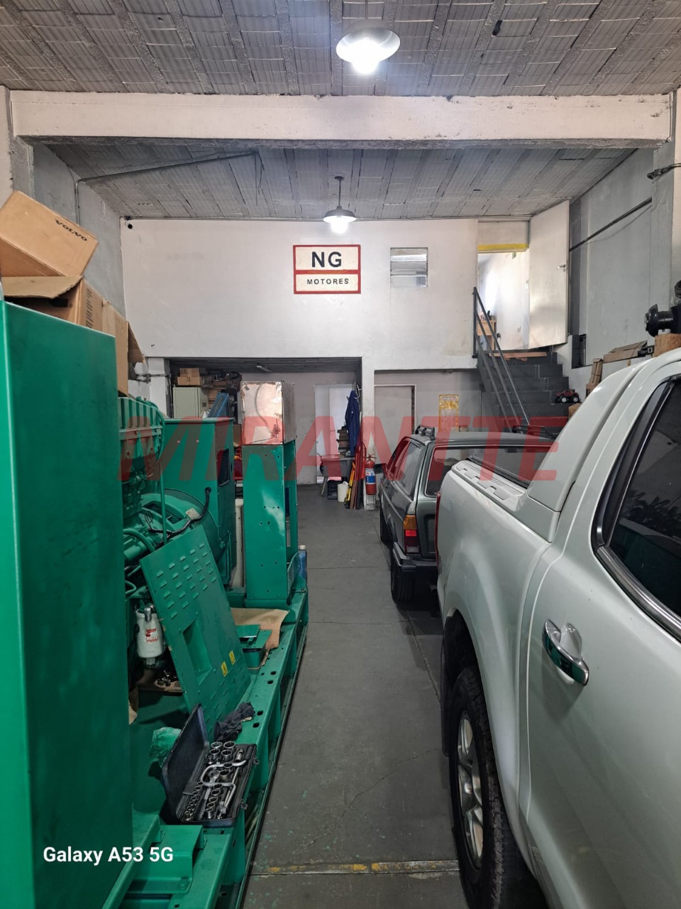 Comercial de 300m² em Casa Verde