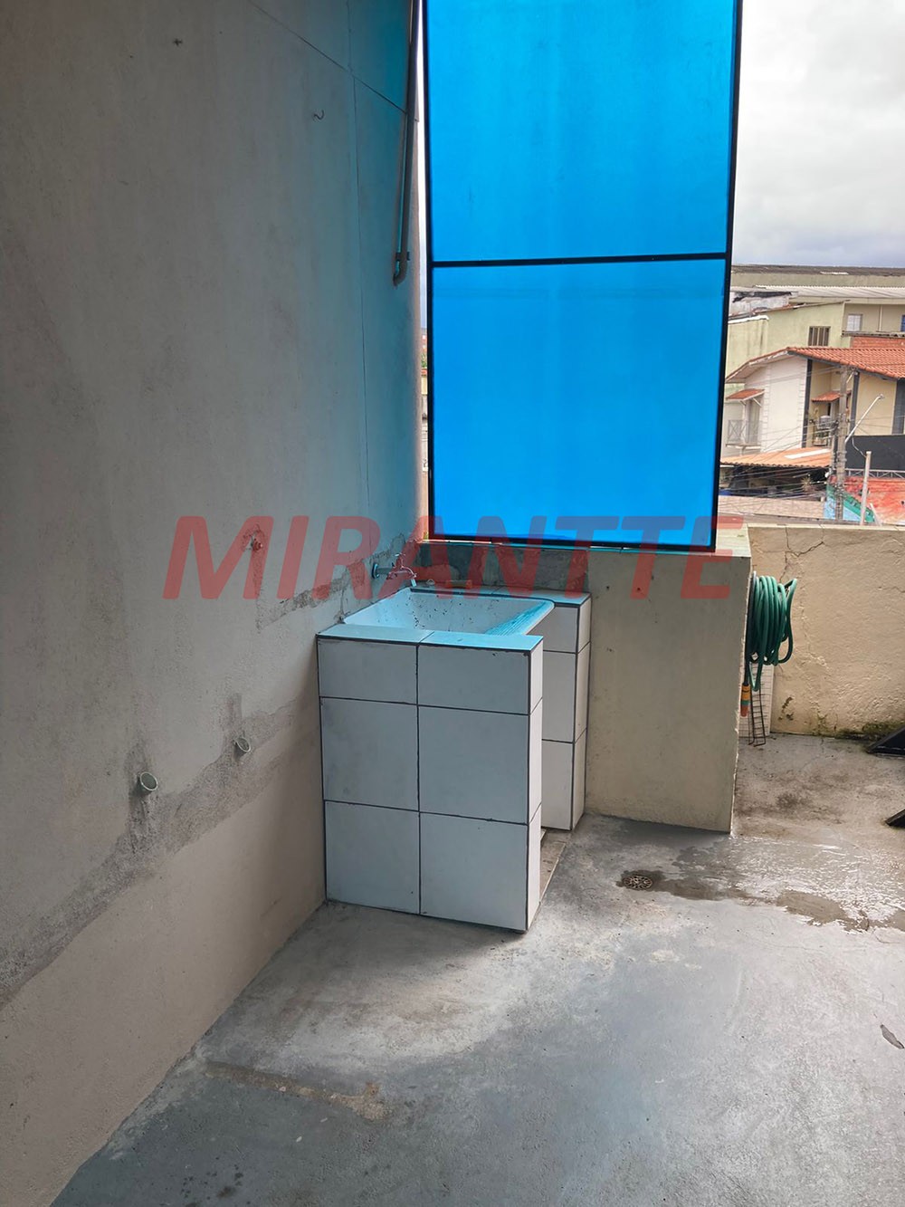 Sobrado de 295m² com 6 quartos em Vila Aurora