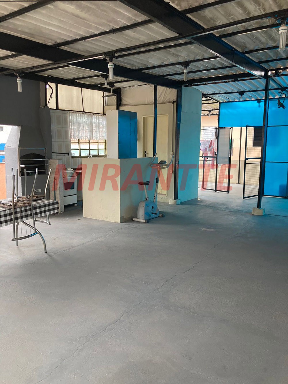 Sobrado de 295m² com 6 quartos em Vila Aurora