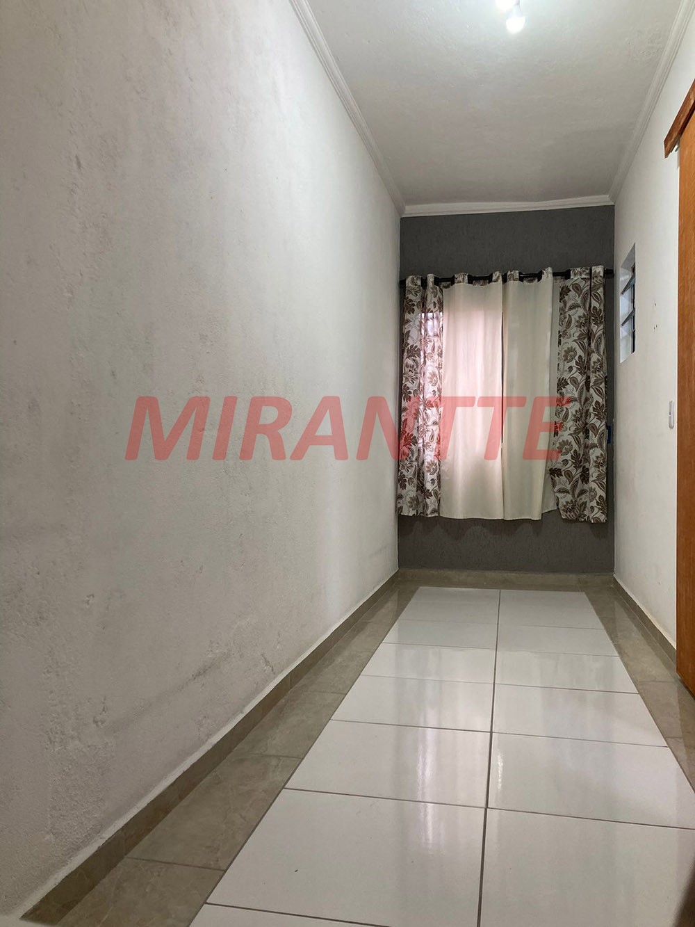 Sobrado de 295m² com 6 quartos em Vila Aurora