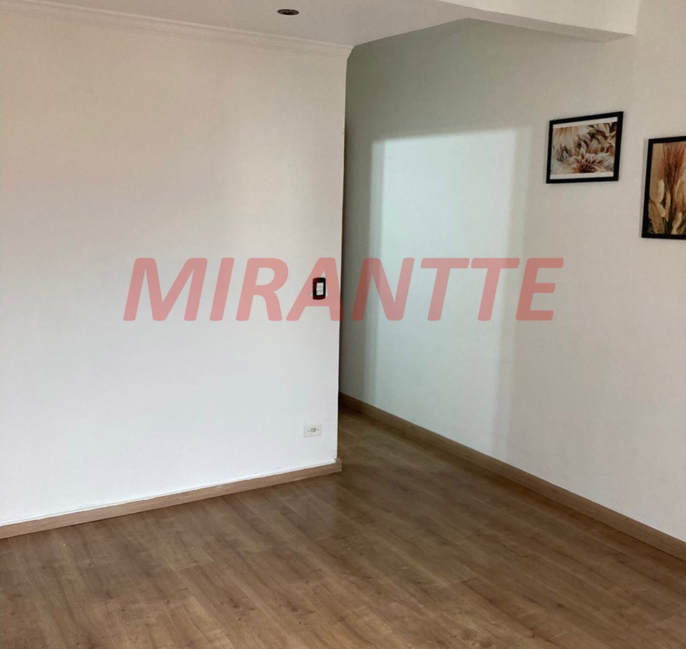 Sobrado de 295m² com 6 quartos em Vila Aurora