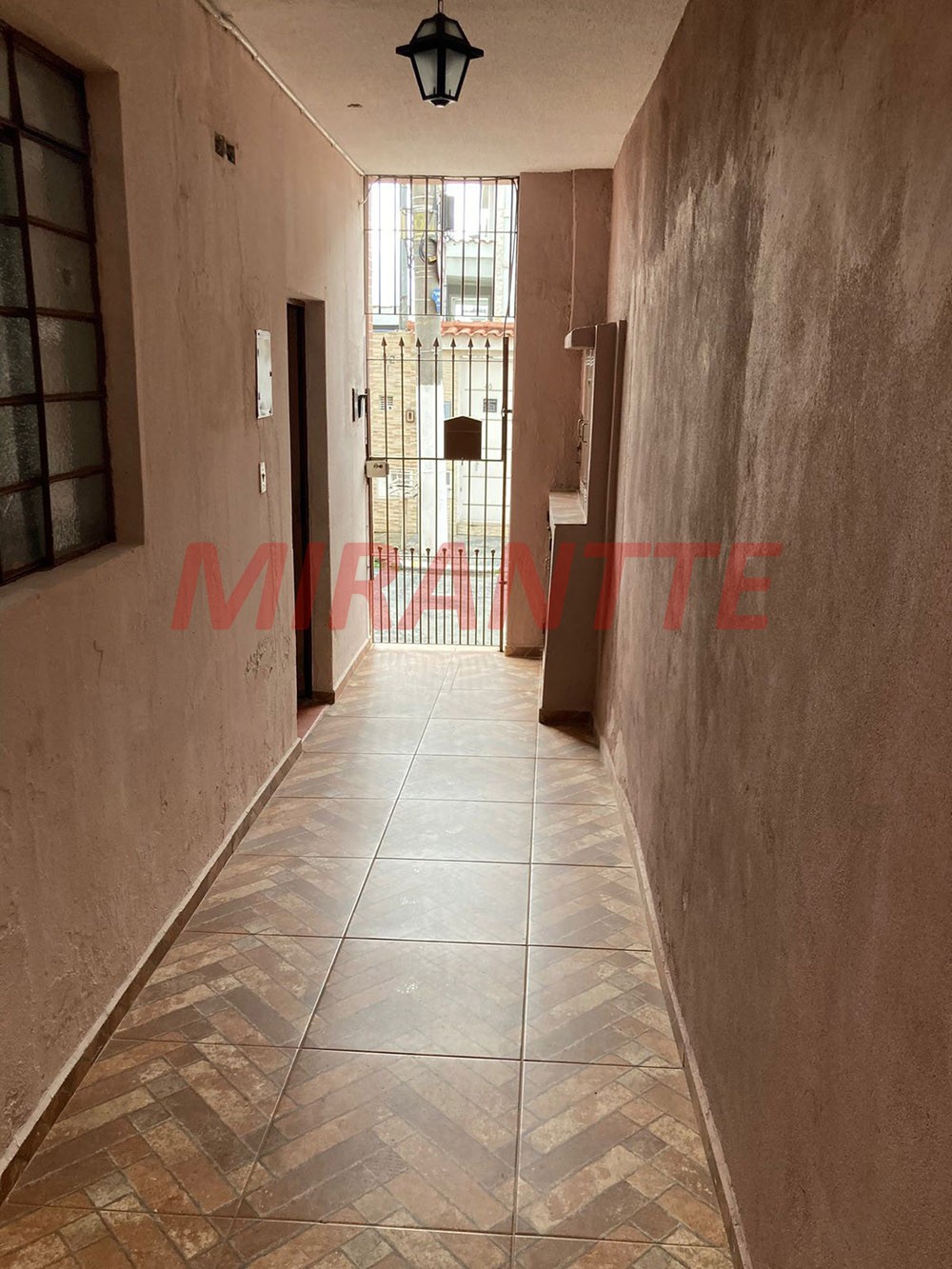 Sobrado de 295m² com 6 quartos em Vila Aurora