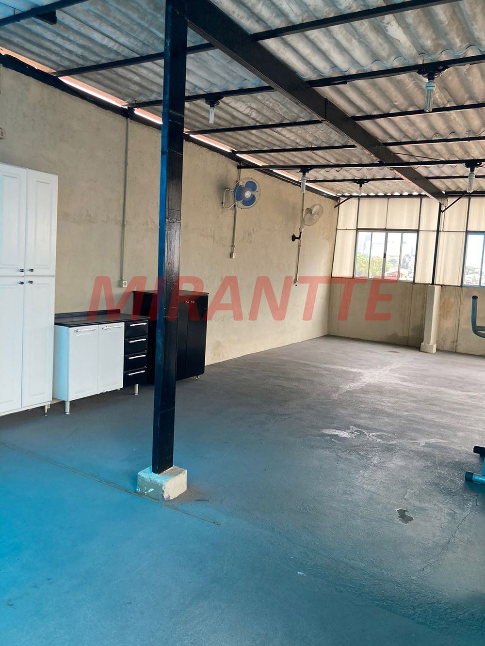 Sobrado de 295m² com 6 quartos em Vila Aurora