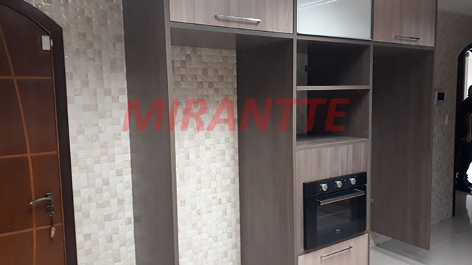 Sobrado de 416m² com 4 quartos em Tremembe