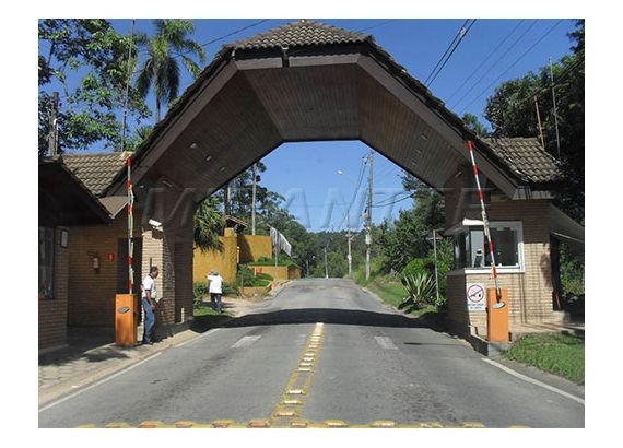 Terreno de 1393m² em Serra Da Cantareira