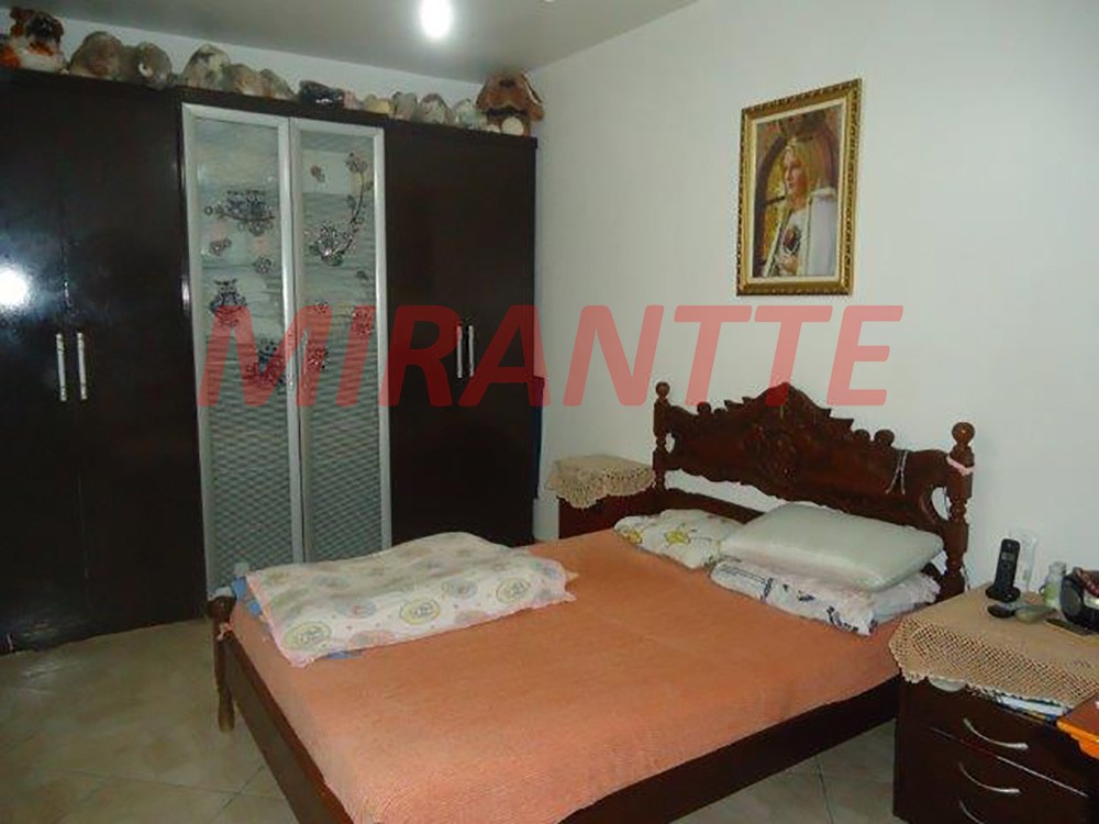 Sobrado de 85m² com 3 quartos em Santana