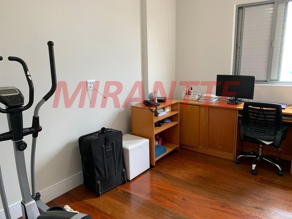 Apartamento com 3 quartos em Mandaqui