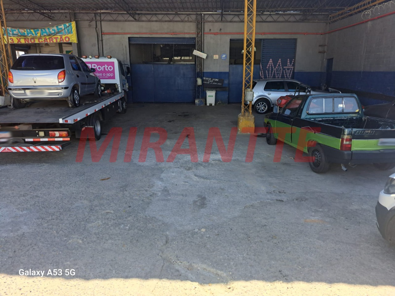Comercial de 987m² em Casa Verde