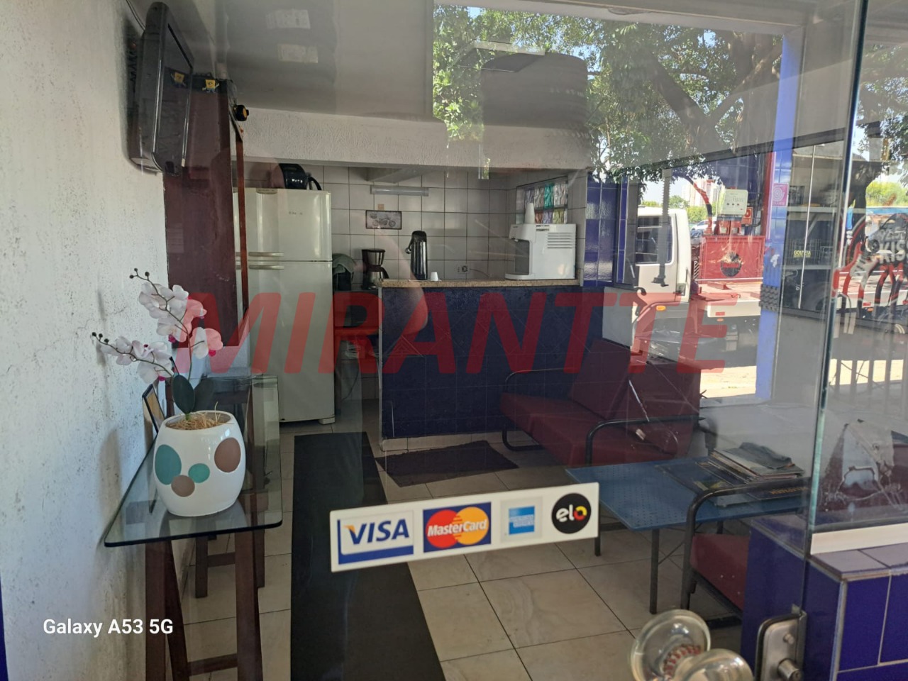 Comercial de 987m² em Casa Verde