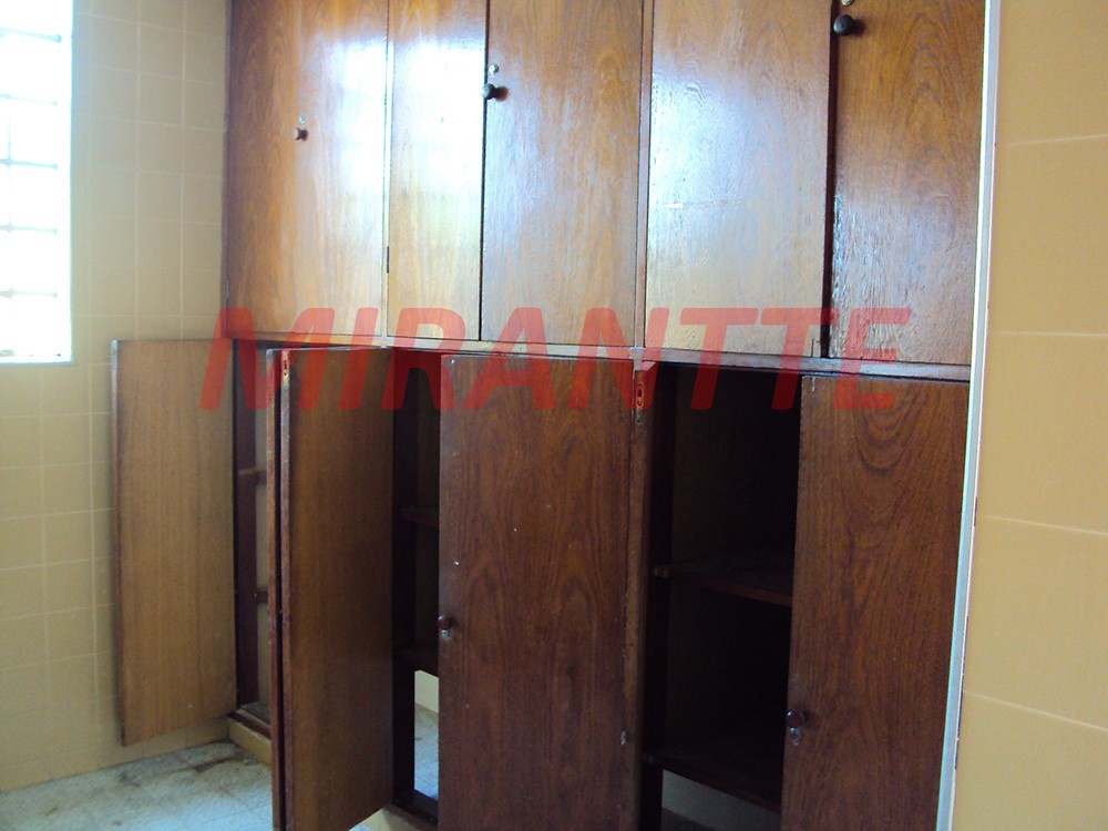 Casa terrea de 130m² com 3 quartos em Vila Santa Maria
