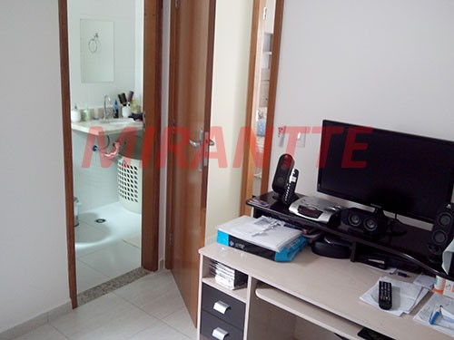 Cond. fechado de 75m² com 2 quartos em Parada Inglesa