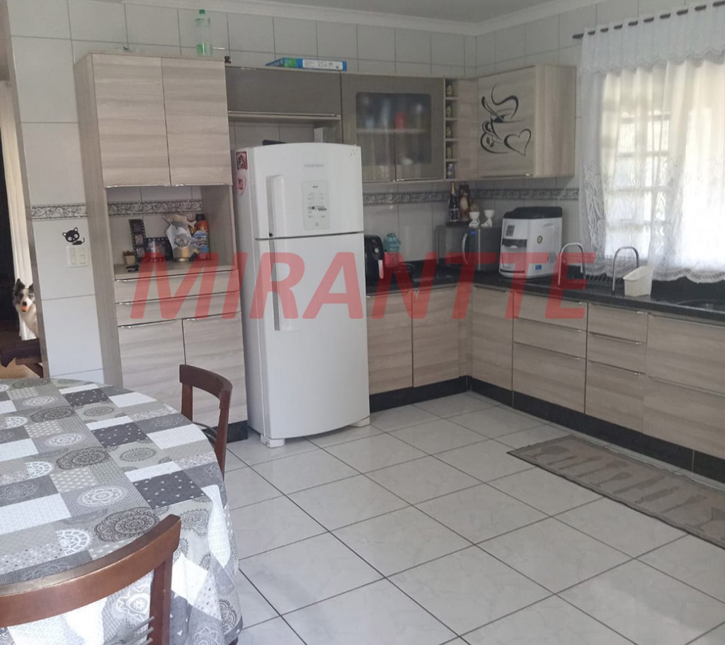 Casa terrea de 288m² com 3 quartos em Centro – Mairiporã