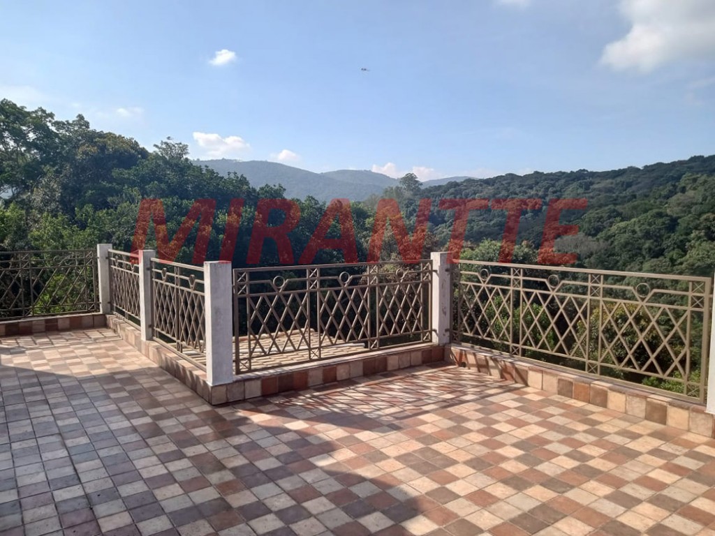 Casa terrea de 288m² com 3 quartos em Centro – Mairiporã