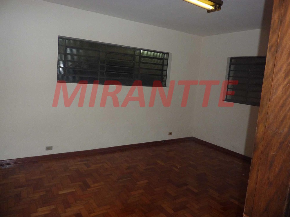 Comercial de 236m² em Penha