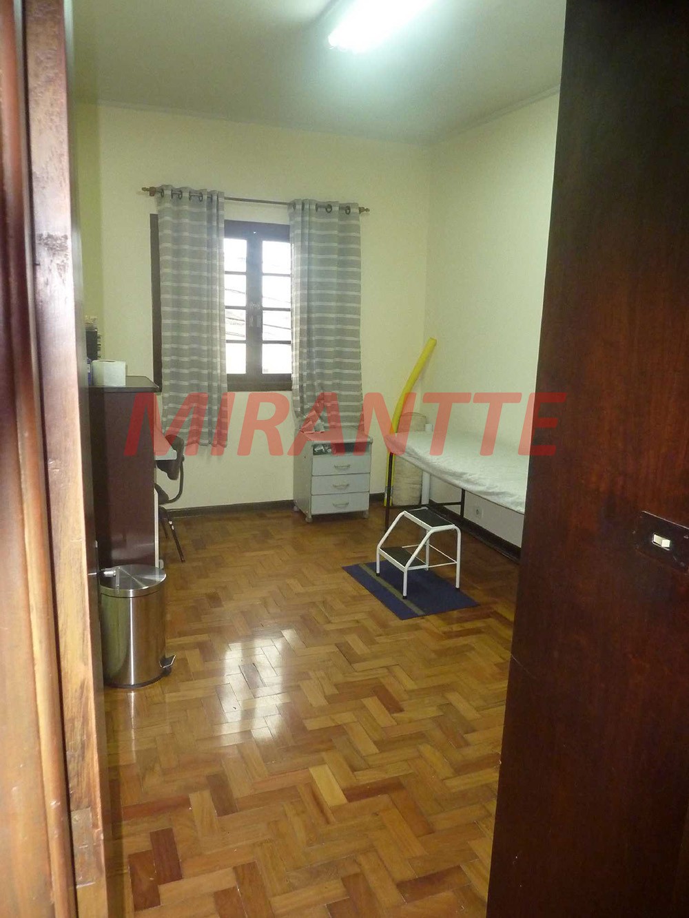 Comercial de 236m² em Penha