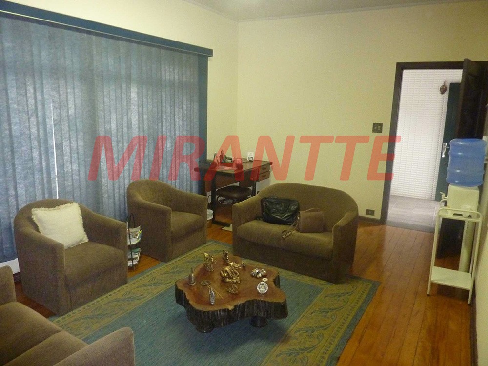 Comercial de 236m² em Penha