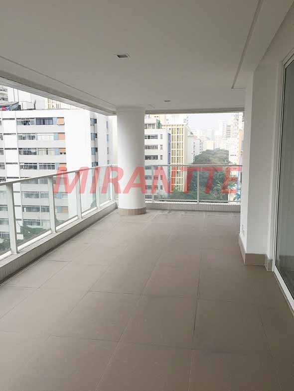 Apartamento de 270m² com 4 quartos em Higienópolis