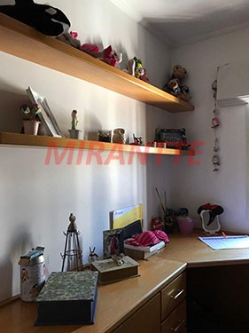 Apartamento de 56m² com 3 quartos em Vila Gumercindo