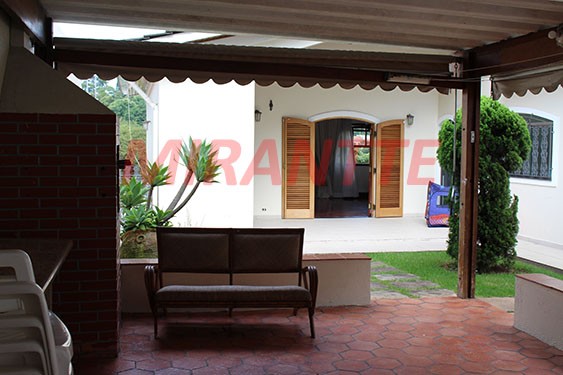Sobrado de 298m² com 3 quartos em Tremembe